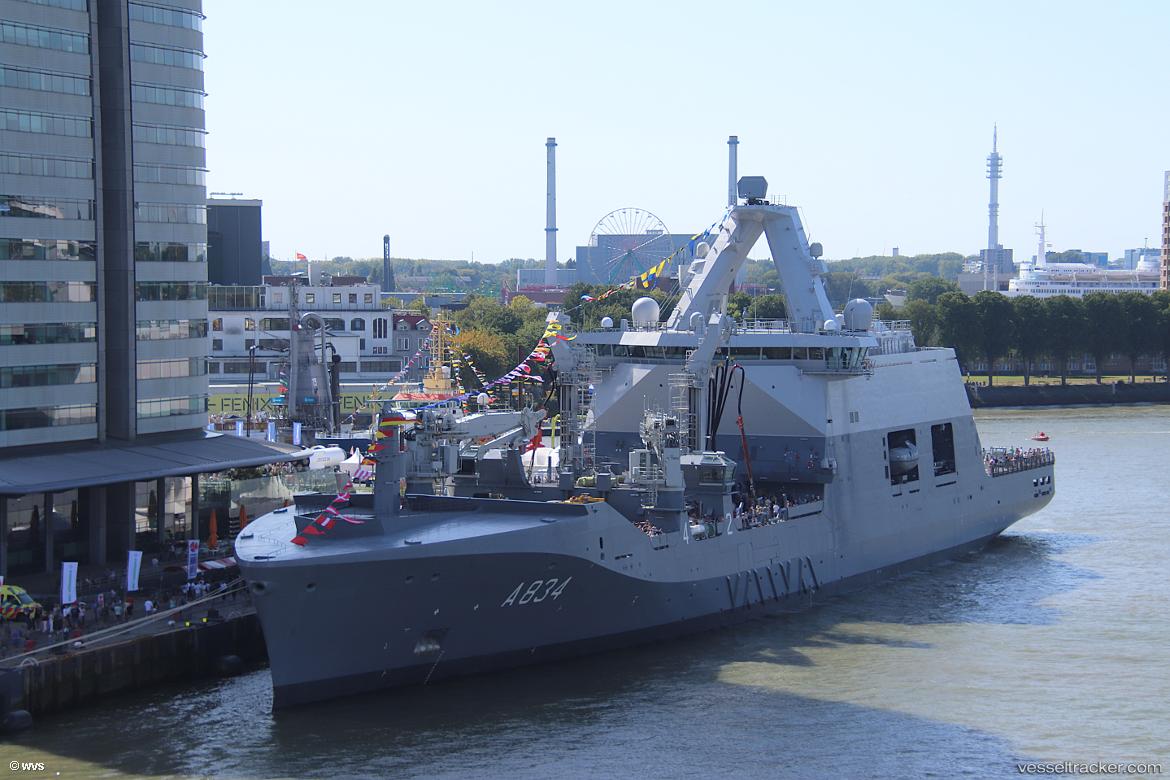HNLMS DEN HELDER Vessel photos for willemvanS - vesseltracker.com