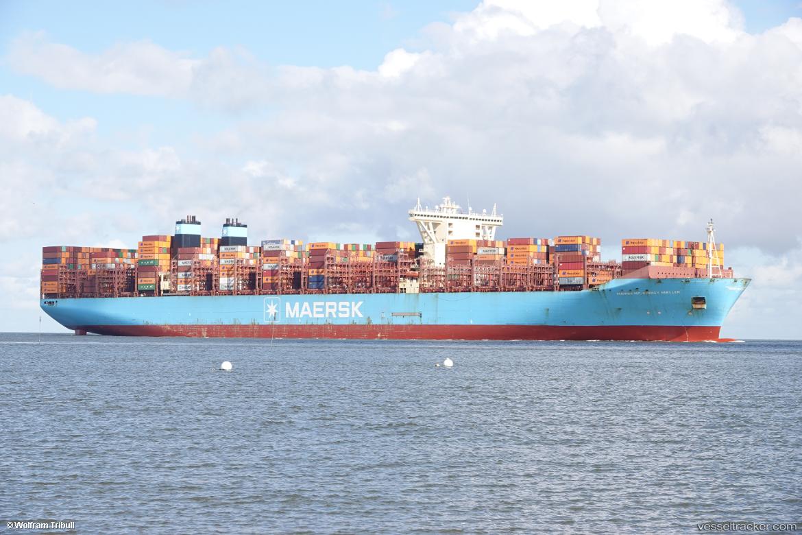 MÆRSK MC-KINNEY MØLLER (9619907) - Cuxhaven/Altenbruch 05/09/2025 - © Copyright Wolfram Tribull